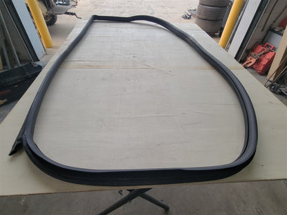 2016 CAMARO RH PASSENGER DOOR WEATHERSTRIPPING 34295 - image 8
