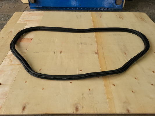 2016 CAMARO TRUNK LID WEATHERSTRIP 84126266 34297 - image 2