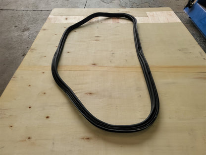 2016 CAMARO TRUNK LID WEATHERSTRIP 84126266 34297 - image 3