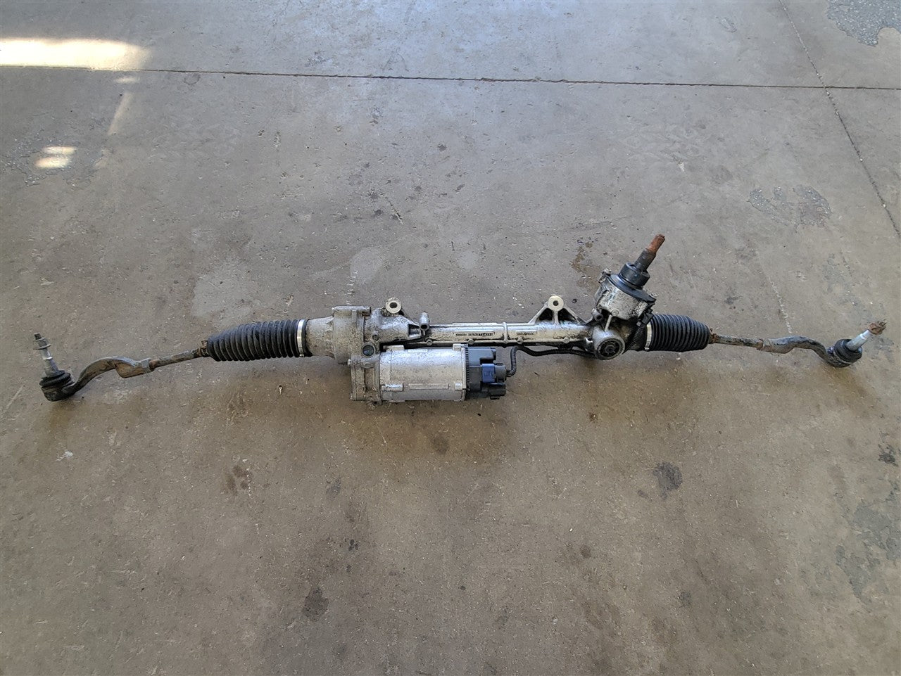 2016 CAMARO POWER STEERING RACK 23269581 41K 34302 - image 1