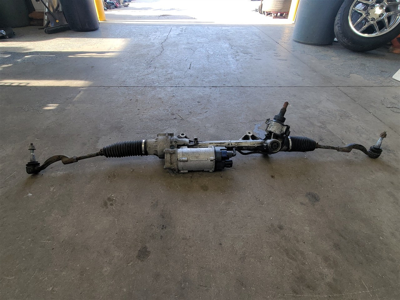 2016 CAMARO POWER STEERING RACK 23269581 41K 34302 - image 2