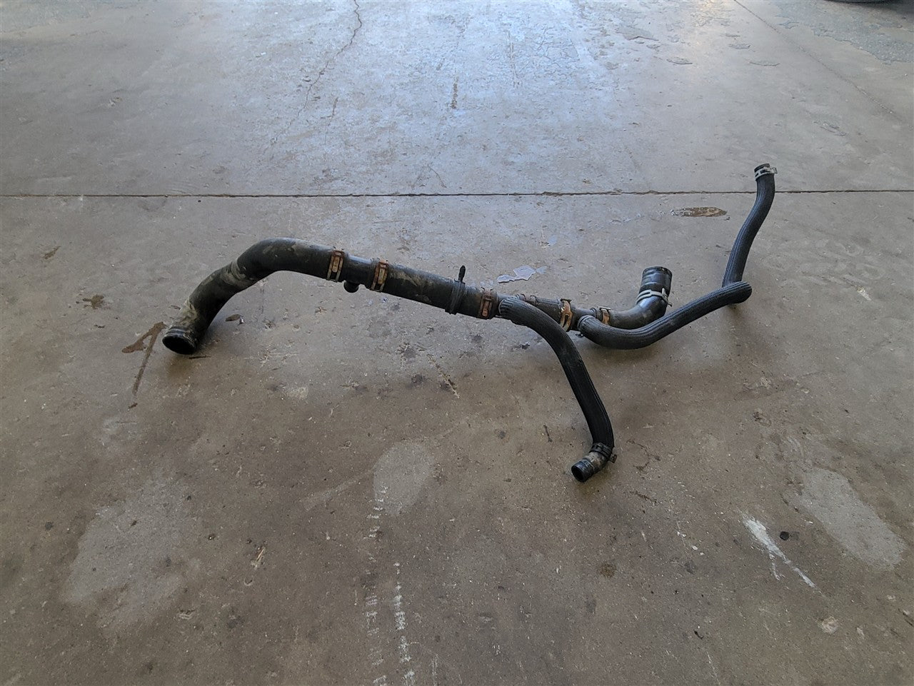 2016 CAMARO LOWER OUTLET RADIATOR HOSE ONLY 34303 - image 7