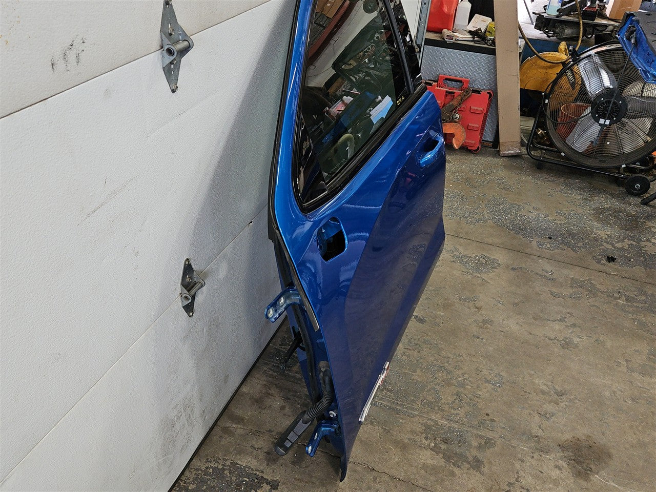 2023 SIERRA150 LH FRONT DOOR 000 BLUE GLT / 327E 34310 - image 3