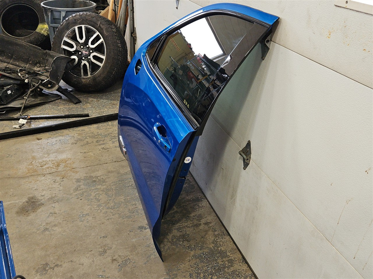 2023 SIERRA150 LH FRONT DOOR 000 BLUE GLT / 327E 34310 - image 5