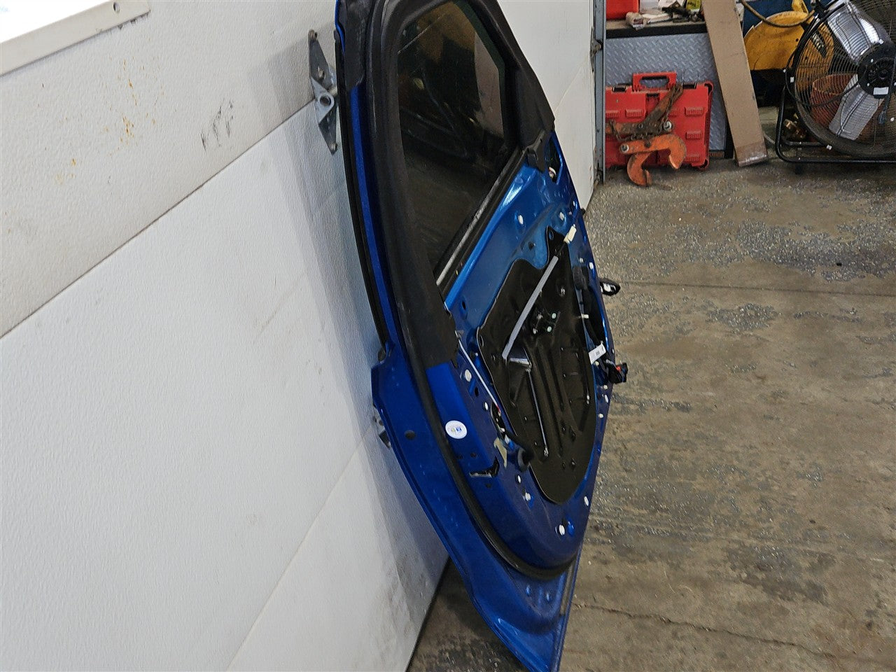 2023 SIERRA150 LH FRONT DOOR 000 BLUE GLT / 327E 34310 - image 9