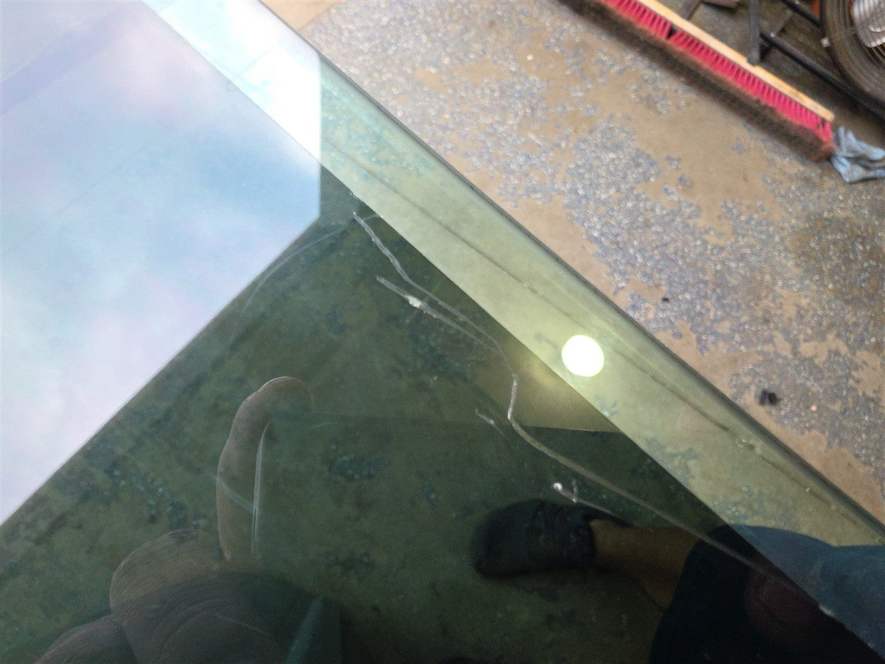 2023 SIERRA150 RH PASSENGER FRONT DOOR GLASS WINDOW 34313 - image 12