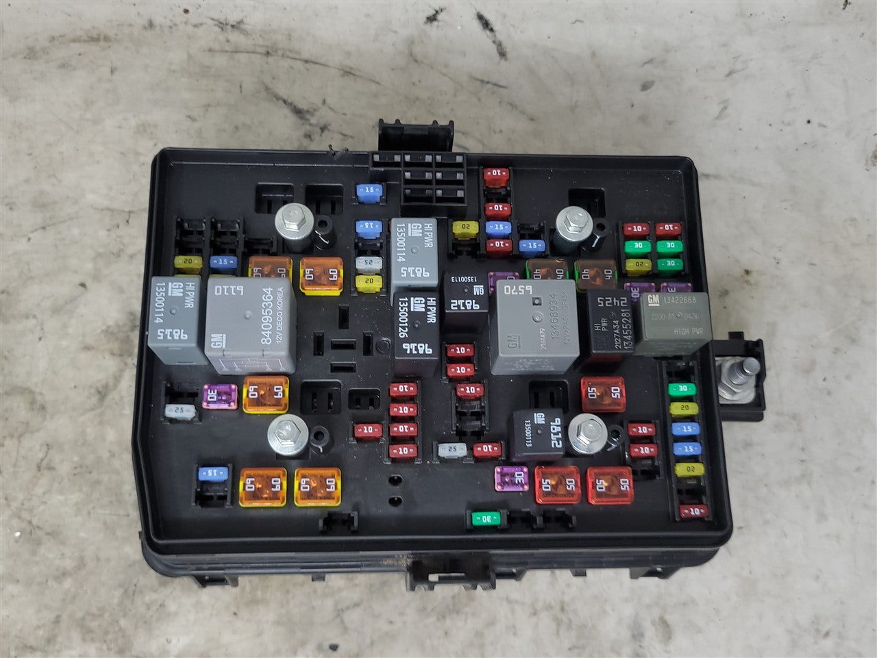2023 SIERRA150 ENGINE BAY FUSE BOX 87832673 34314 - image 6