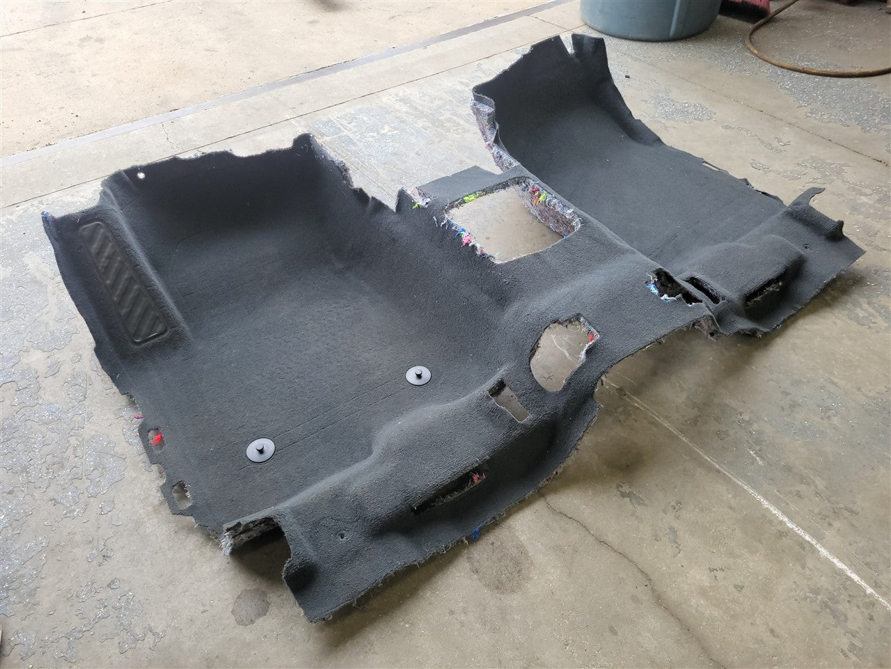 2023 SIERRA150 CREW CAB FRONT CARPET BLACK 34324 - image 10