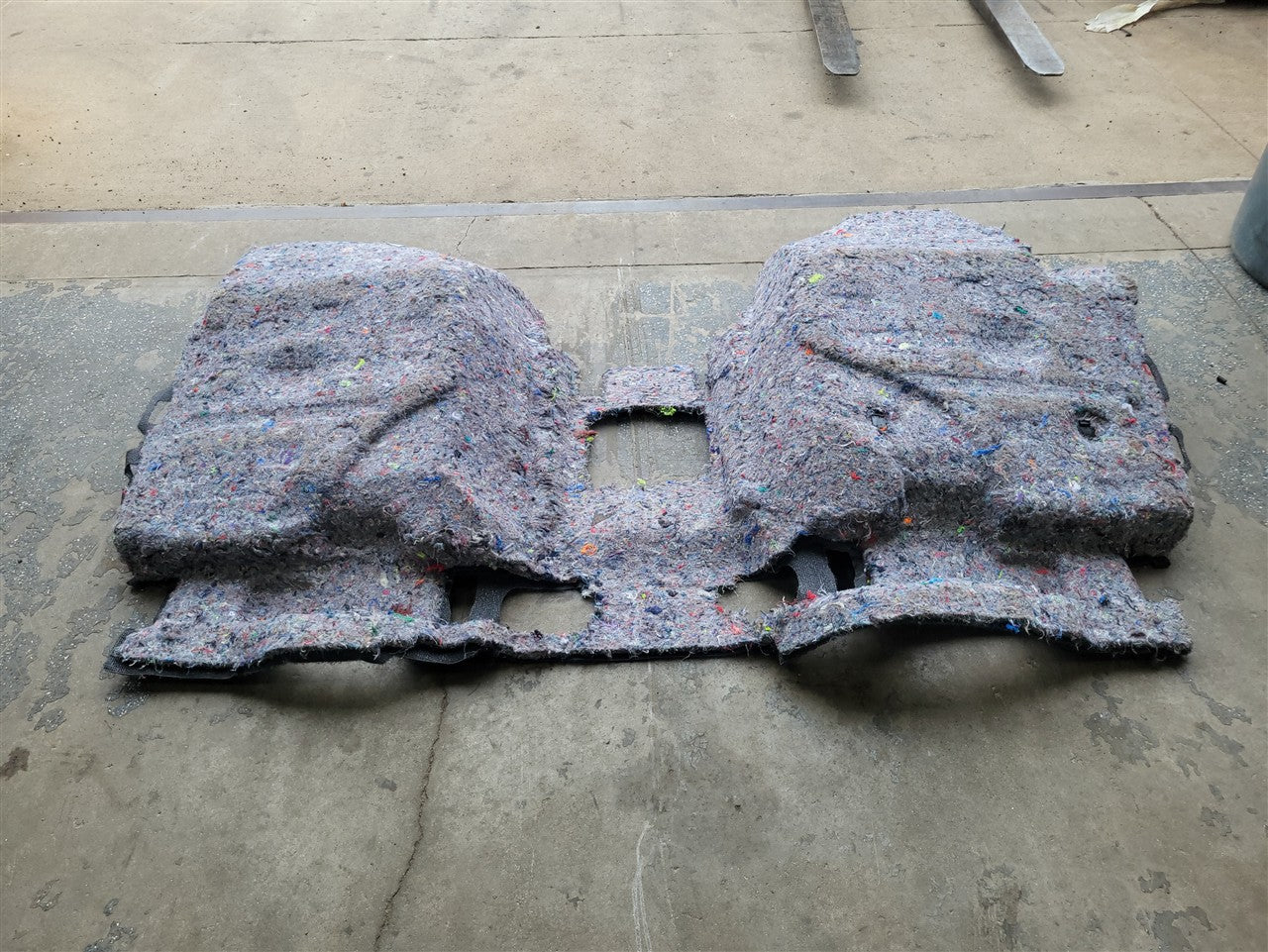 2023 SIERRA150 CREW CAB FRONT CARPET BLACK 34324 - image 12