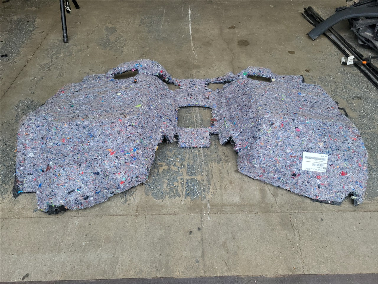 2023 SIERRA150 CREW CAB FRONT CARPET BLACK 34324 - image 14