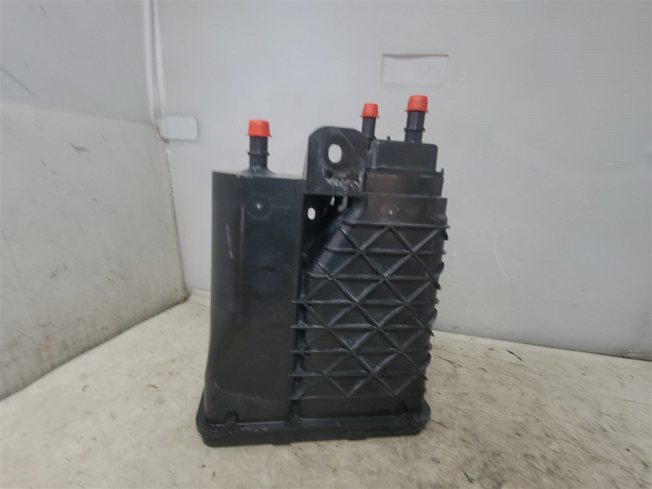 2023 SIERRA150 FUEL VAPOR CANISTER 85107721 35K 34329 - image 4
