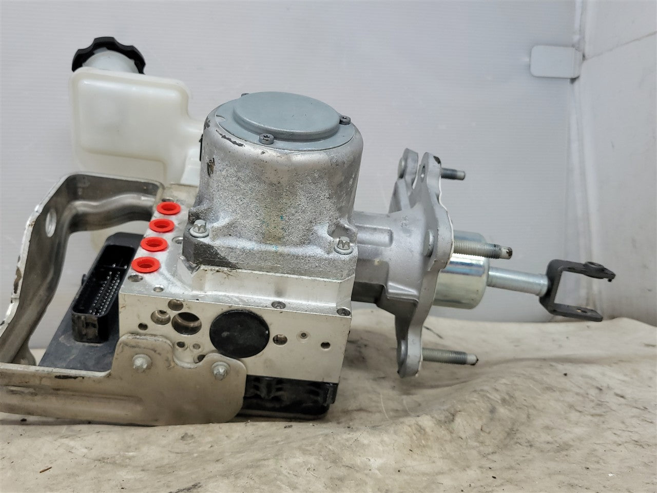 2023 SIERRA150 ABS BRAKE PUMP & MODULE 87815014 35K 34330 - image 10