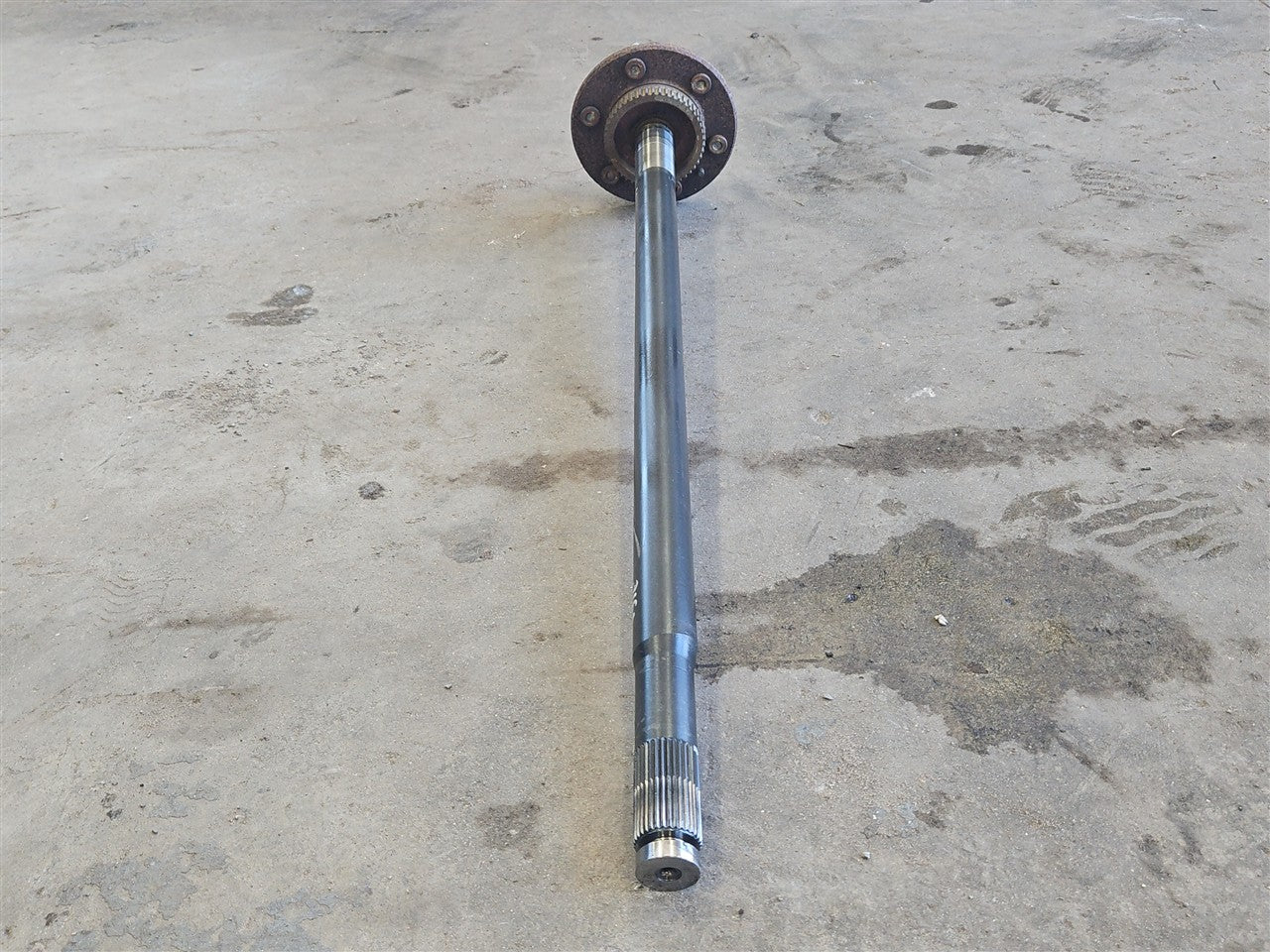 2023 SIERRA REAR AXLE SHAFT 9.75" RING GEAR 34332 - image 7