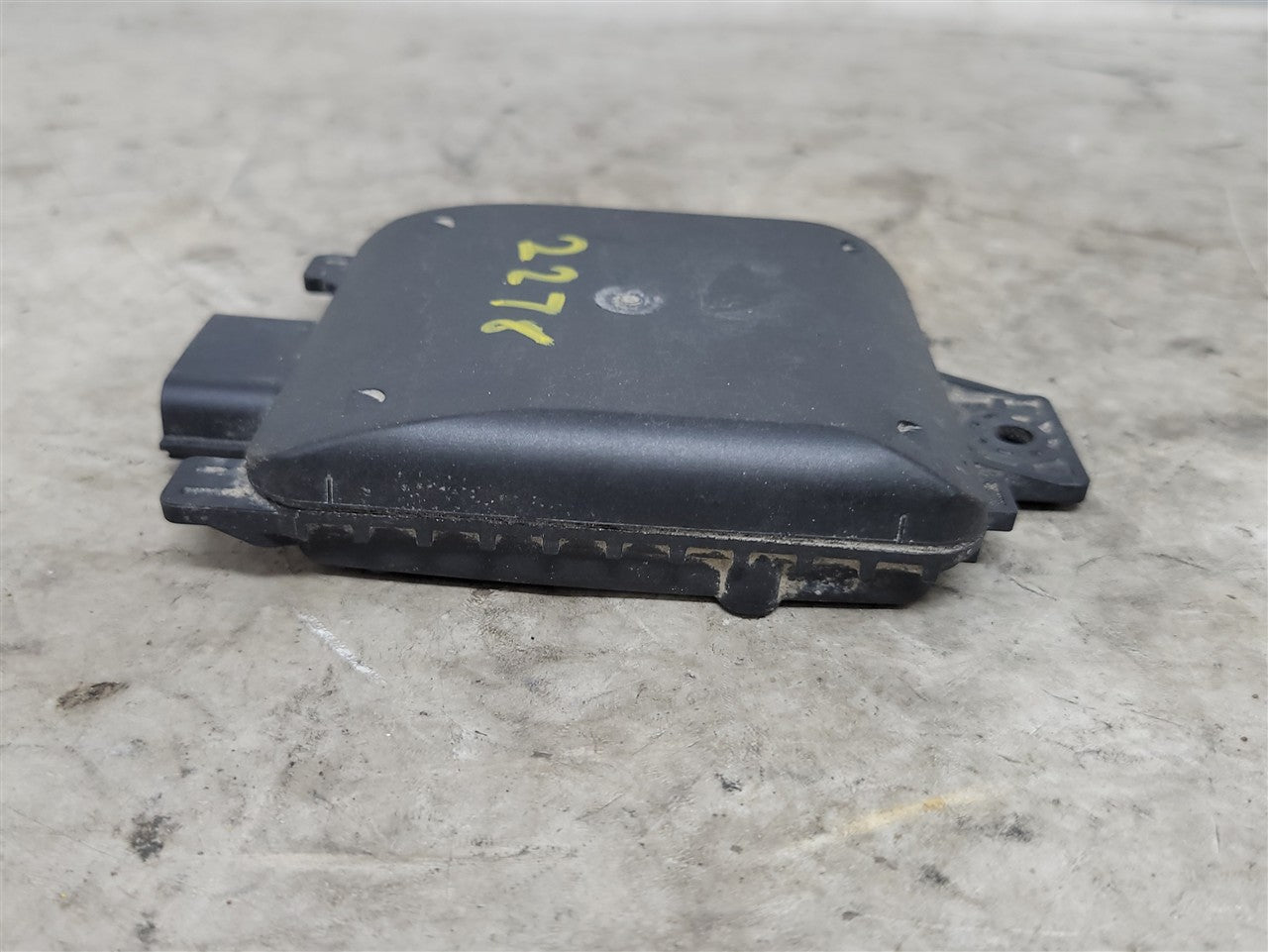 2023 SIERRA150 LH BLIND SPOT RADAR MODULE 85569654 34335 - image 5