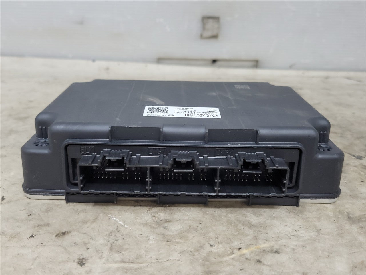 2023 SIERRA150 SERIAL DATA GATEWAY MODULE 13545362 34339 - image 3