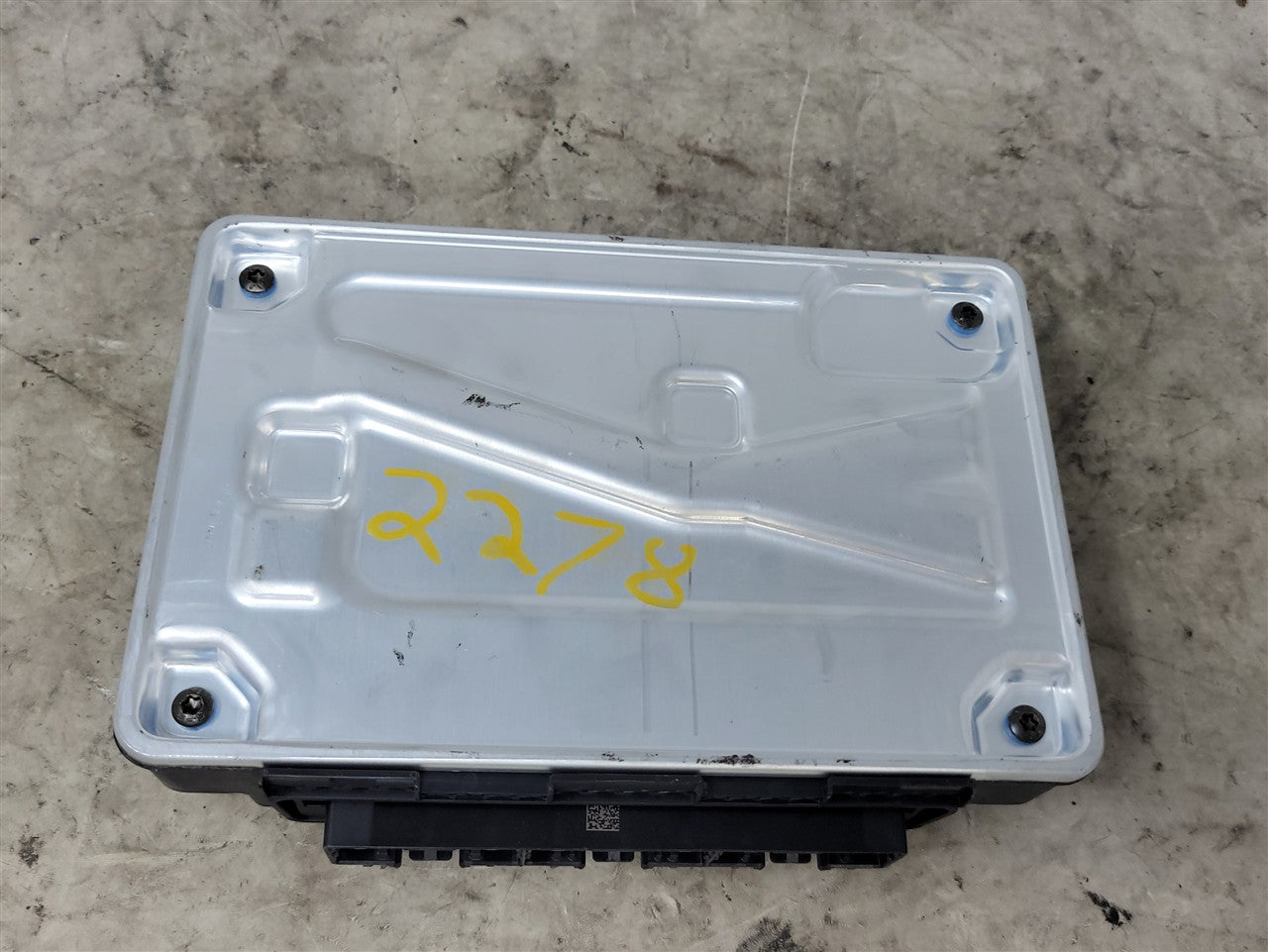 2023 SIERRA150 SERIAL DATA GATEWAY MODULE 13545362 34339 - image 7