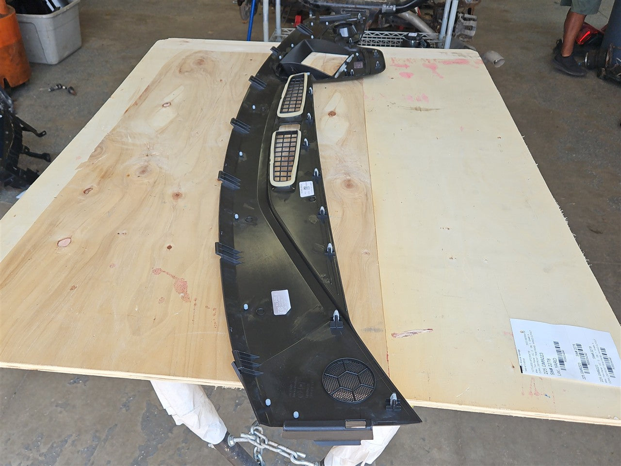 2023 SIERRA150 COWL DEFROST TRIM PANEL W/HUD CUTOUT 34340 - image 10