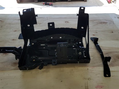 2023 SIERRA150 OEM BATTERY TRAY 84963924 34344 - image 3