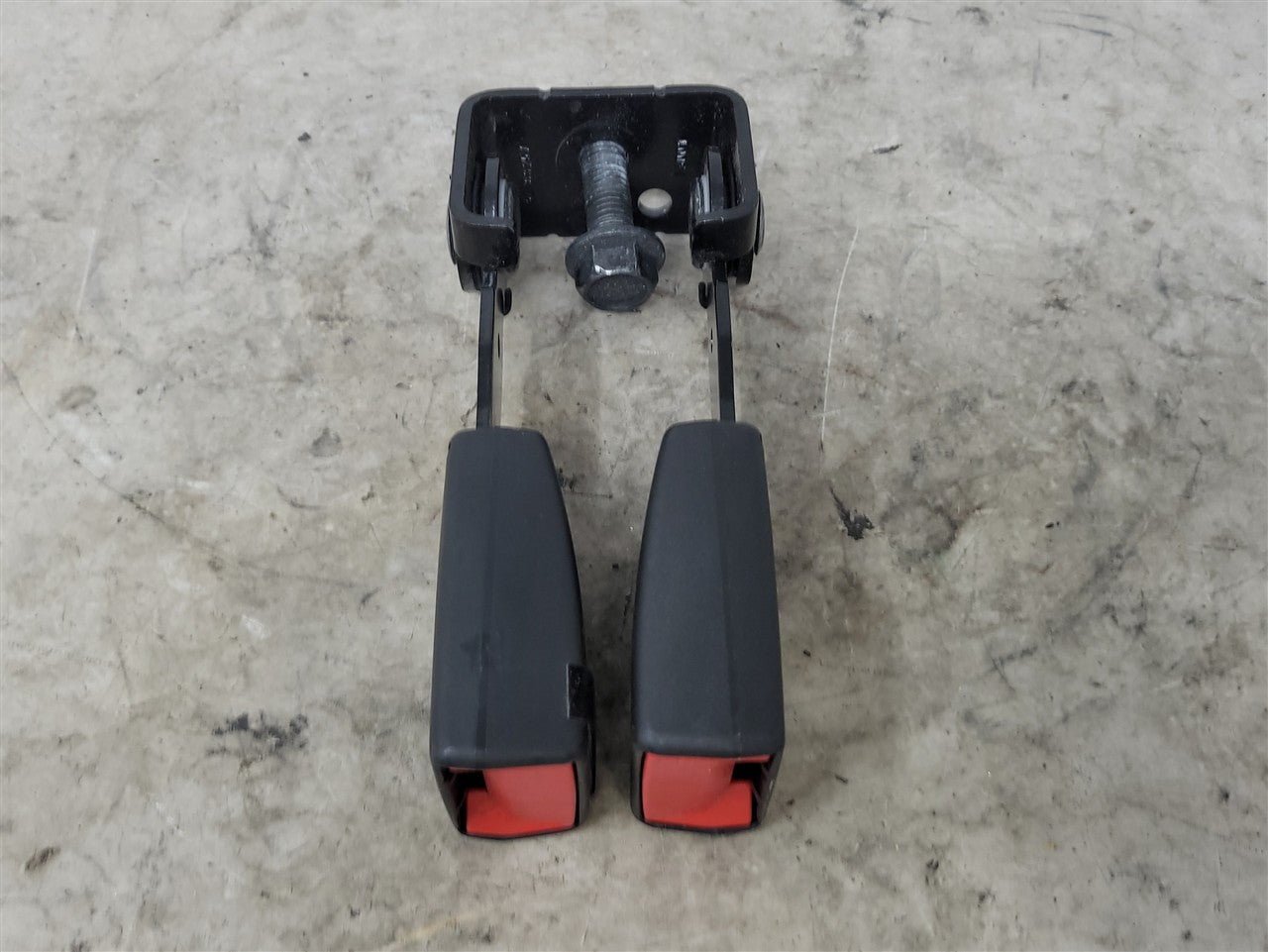 2023 SIERRA150 REAR SEAT BELT DOUBLE BUCKLE BLACK 34346 - image 1