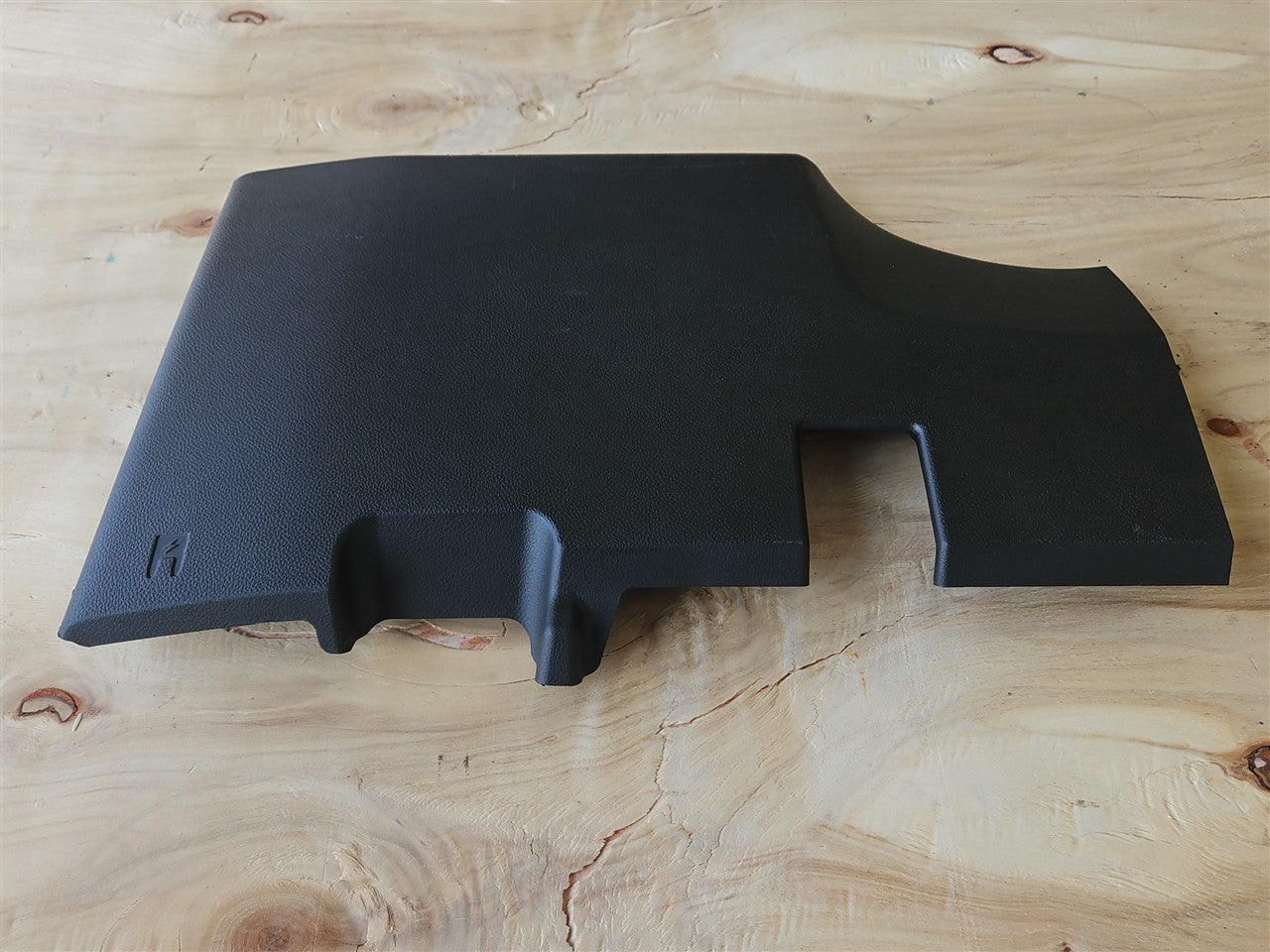 2023 SIERRA150 LH DRIVER DASH KNEE BOLSTER 86779449 34347 - image 4