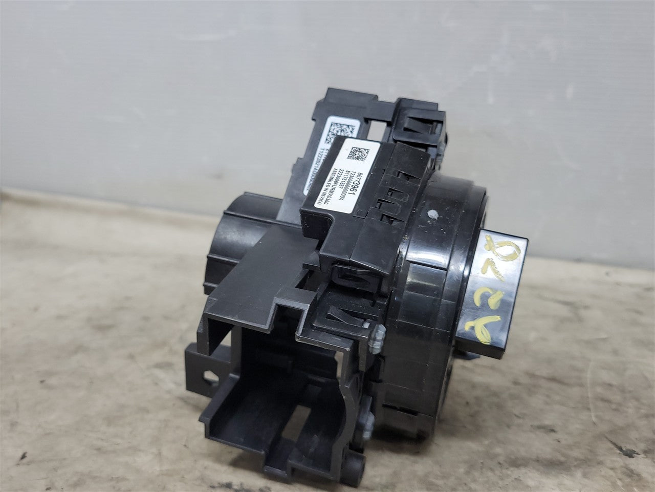 2023 SIERRA150 SRS CLOCK SPRING COIL 86507598 34352 - image 4