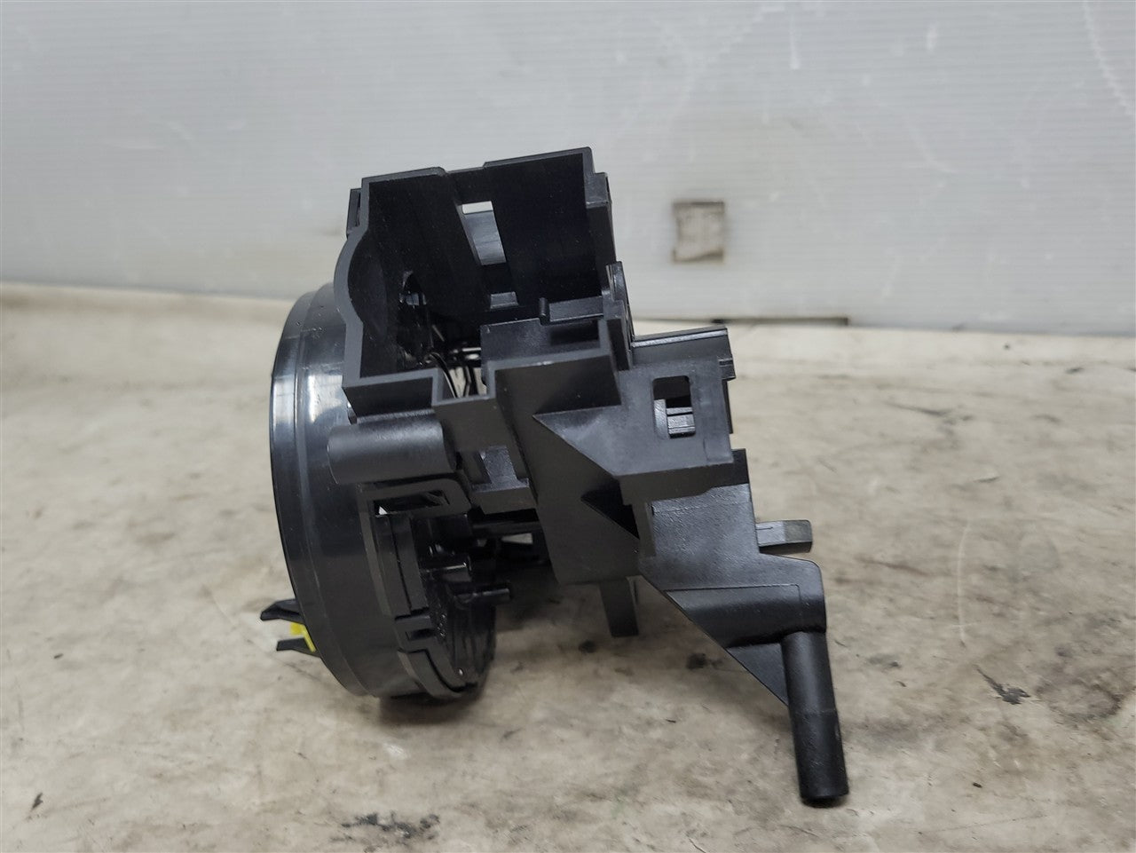 2023 SIERRA150 SRS CLOCK SPRING COIL 86507598 34352 - image 6