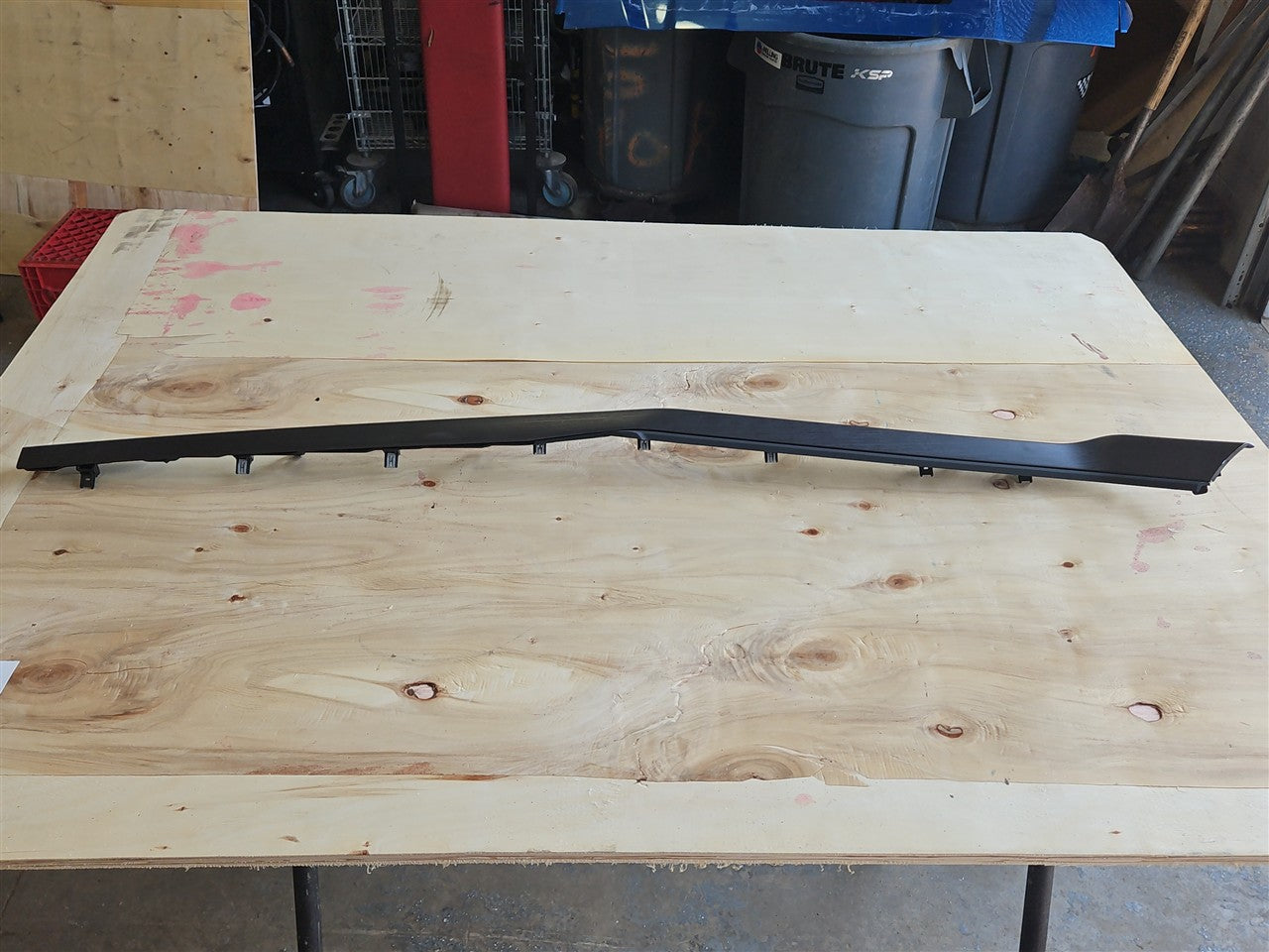 2023 SIERRA150 UPPER DASH TRIM AT4X VULCAN 84700241 34353 - image 1