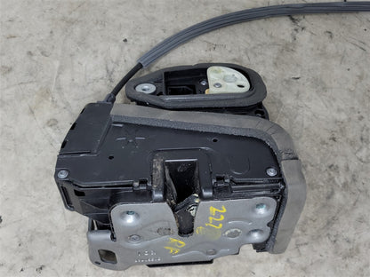 2023 SIERRA150 FRONT RH DOOR LATCH 13528335 34357 - image 10