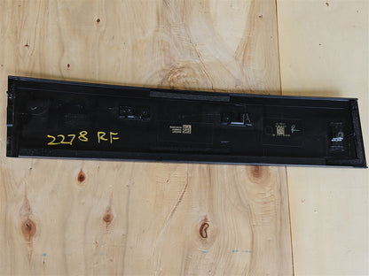 2023 SIERRA150 FRONT RH DOOR REAR APPLIQUE 84945507 34358 - image 10