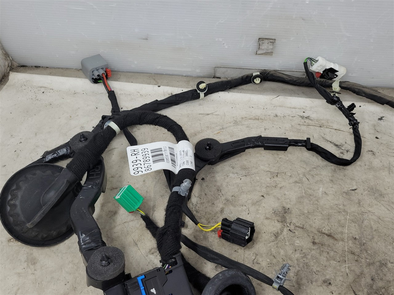 2023 SIERRA150 RH FRONT DOOR WIRING 86789939 34360 - image 10