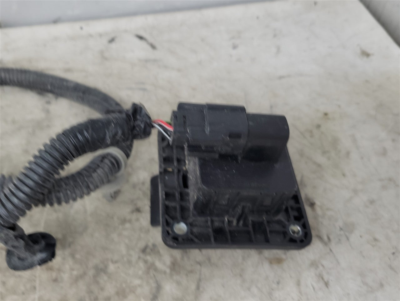 2023 SIERRA150 120V PLUG BED OUTLET SOCKET & WIRING 34363 - image 6