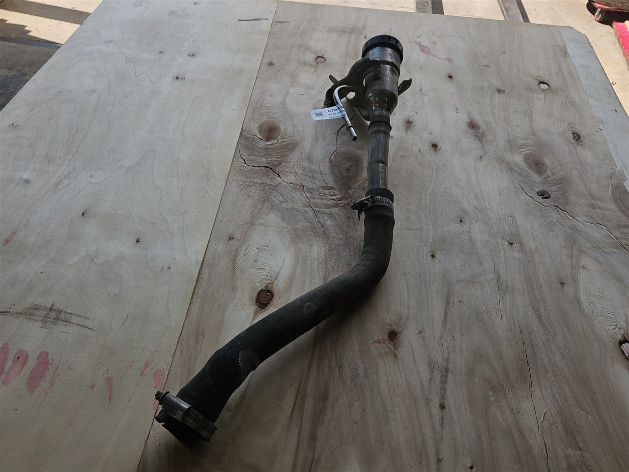 2023 SIERRA150 GAS TANK FUEL FILLER NECK 84868026 34364 - image 9