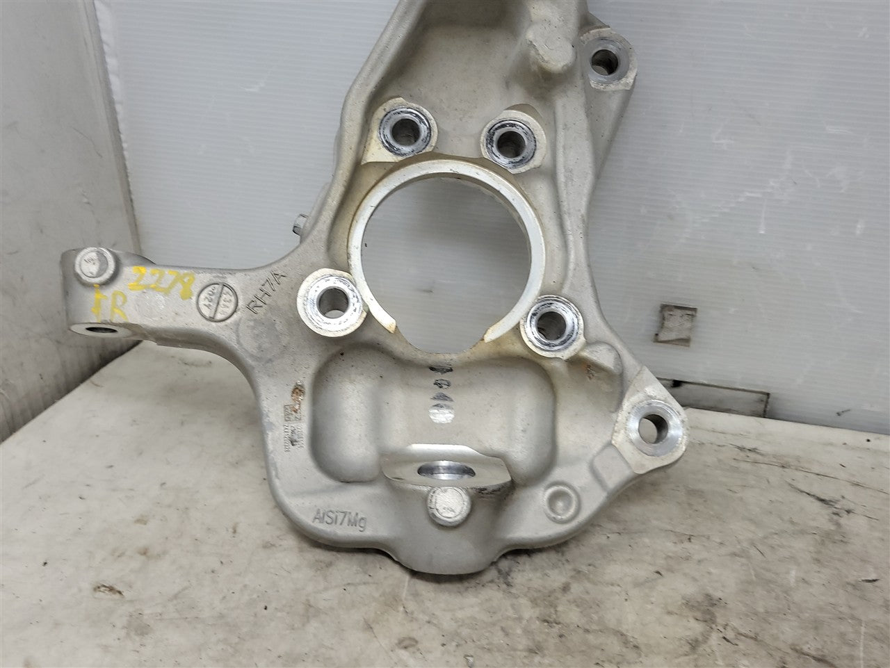 2023 SIERRA150 RH PASSENGER FRONT SPINDLE KNUCKLE 34369 - image 8
