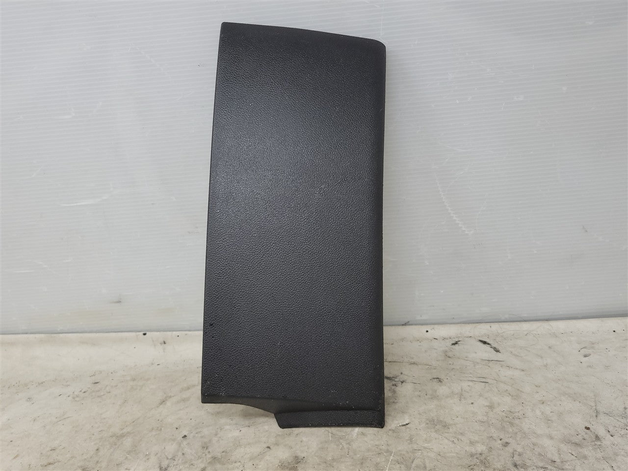 2023 SIERRA150 RH DASH LOWER FILL TRIM 84651910 34375 - image 1