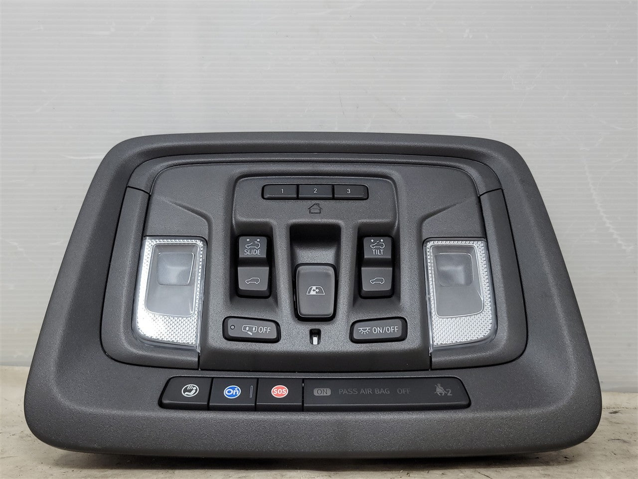2023 SIERRA150 OVERHEAD CONSOLE BLACK W/HOMELINK 34376 - image 2