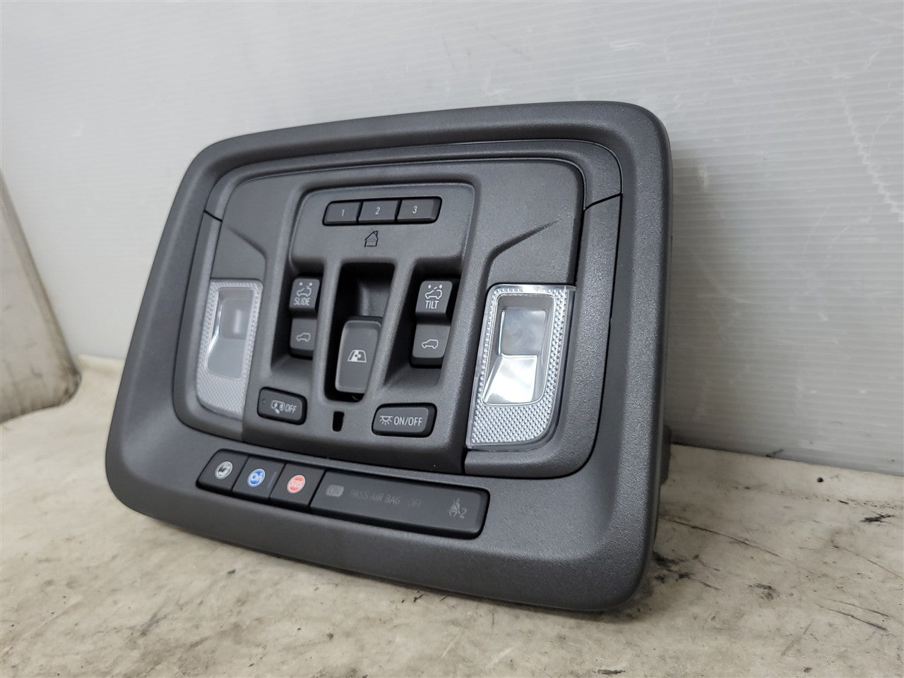 2023 SIERRA150 OVERHEAD CONSOLE BLACK W/HOMELINK 34376 - image 5