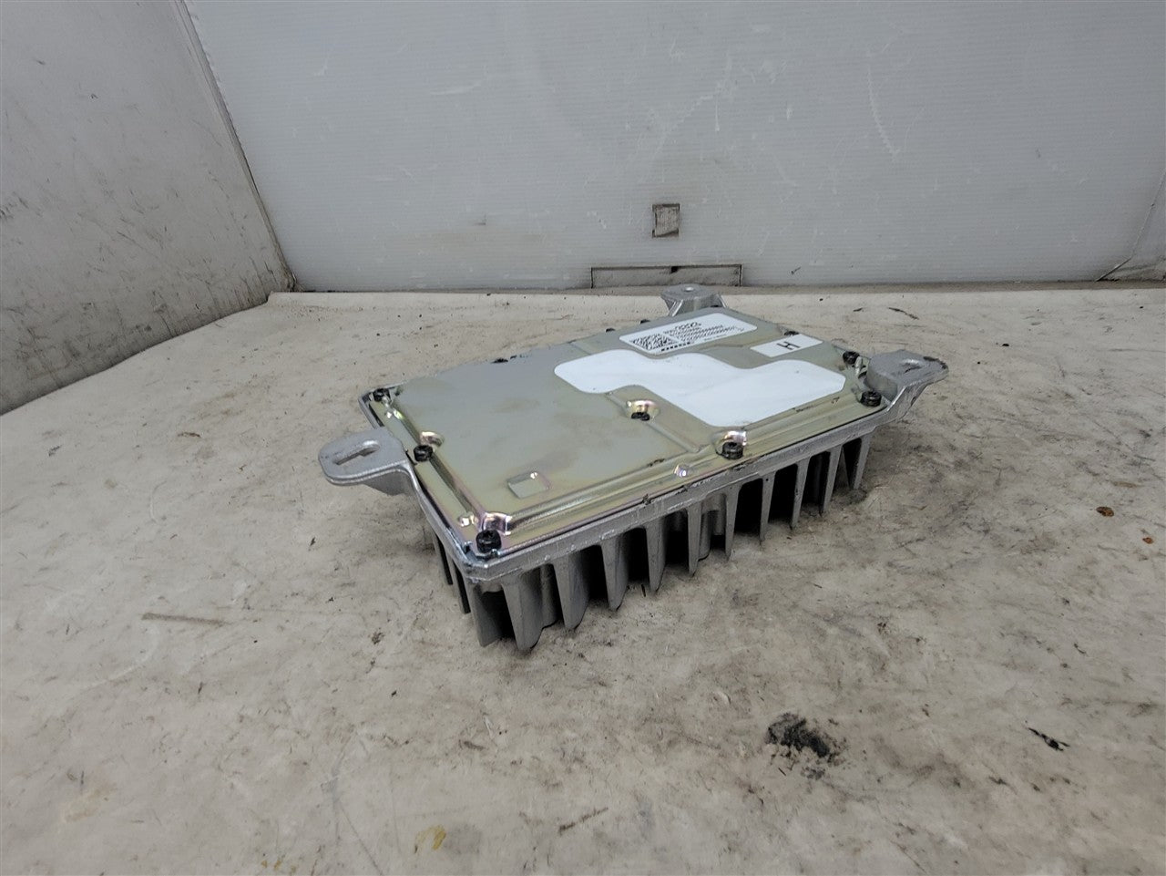 2023 SIERRA150 BOSE AMP RADIO AMPLIFIER 85573323 34379 - image 2