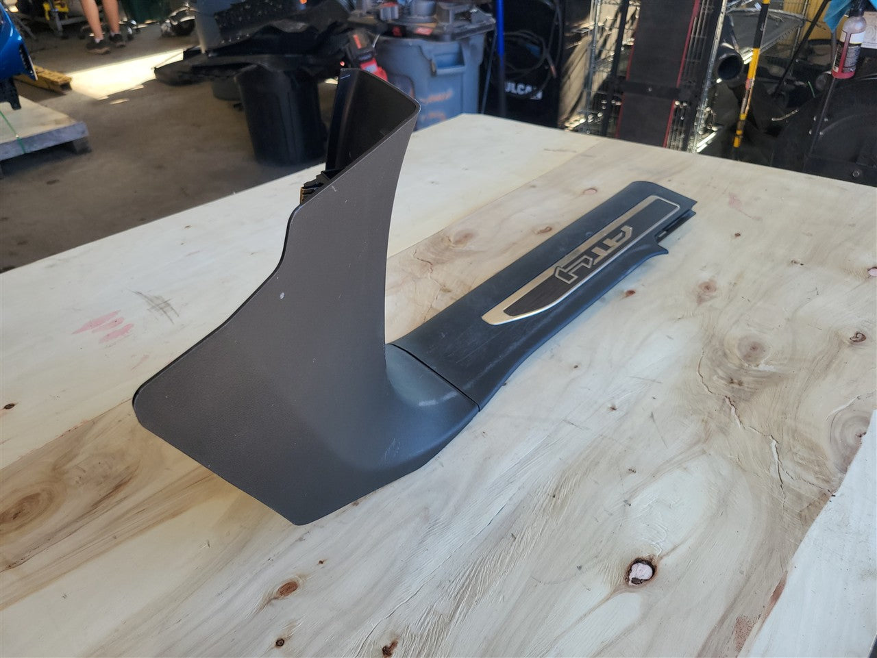 2023 SIERRA REAR RH PASSENGER AT4 DOOR PANEL TRIM 34389 - image 8