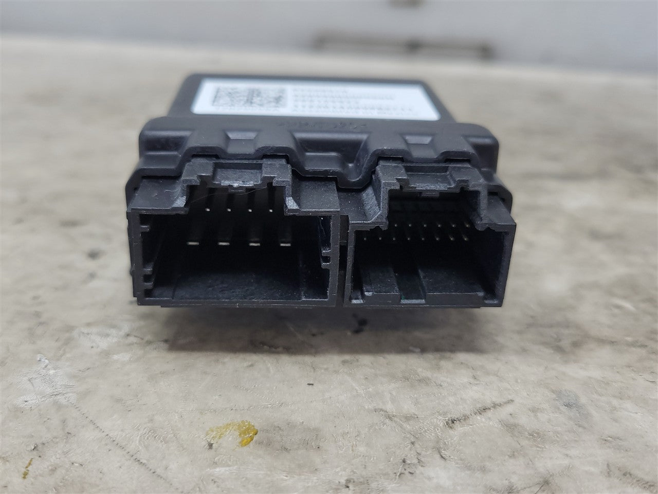 2023 SIERRA150 REAR SEAT HEAT MODULE 85608070 34390 - image 2