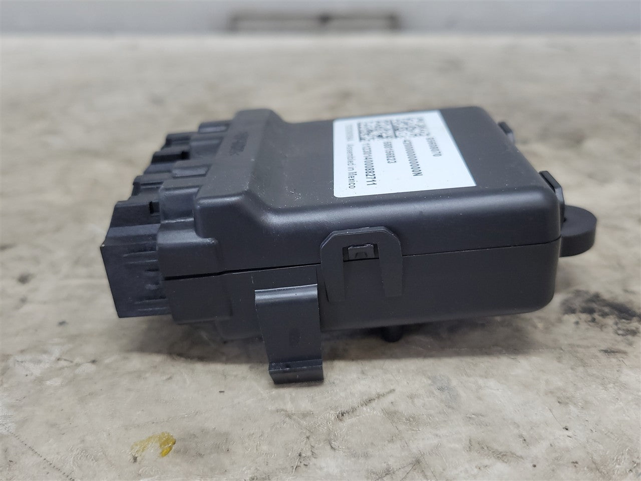 2023 SIERRA150 REAR SEAT HEAT MODULE 85608070 34390 - image 5