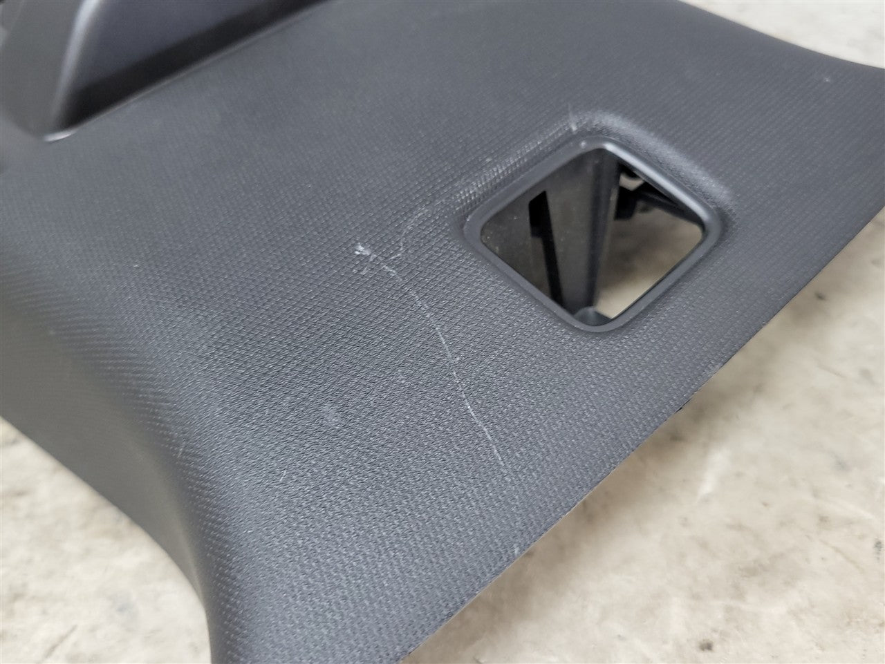 2023 SIERRA150 LH DRIVER UPPER B PILLAR BLACK WITH SEAT BELT ADJUSTER 34391 - image 6