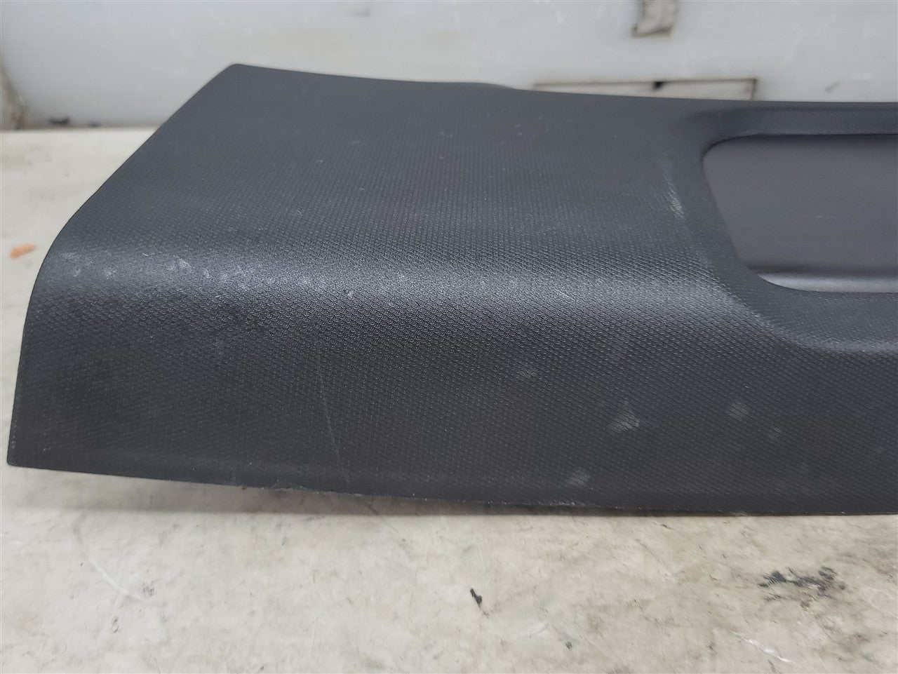 2023 SIERRA150 LH DRIVER UPPER B PILLAR BLACK WITH SEAT BELT ADJUSTER 34391 - image 8