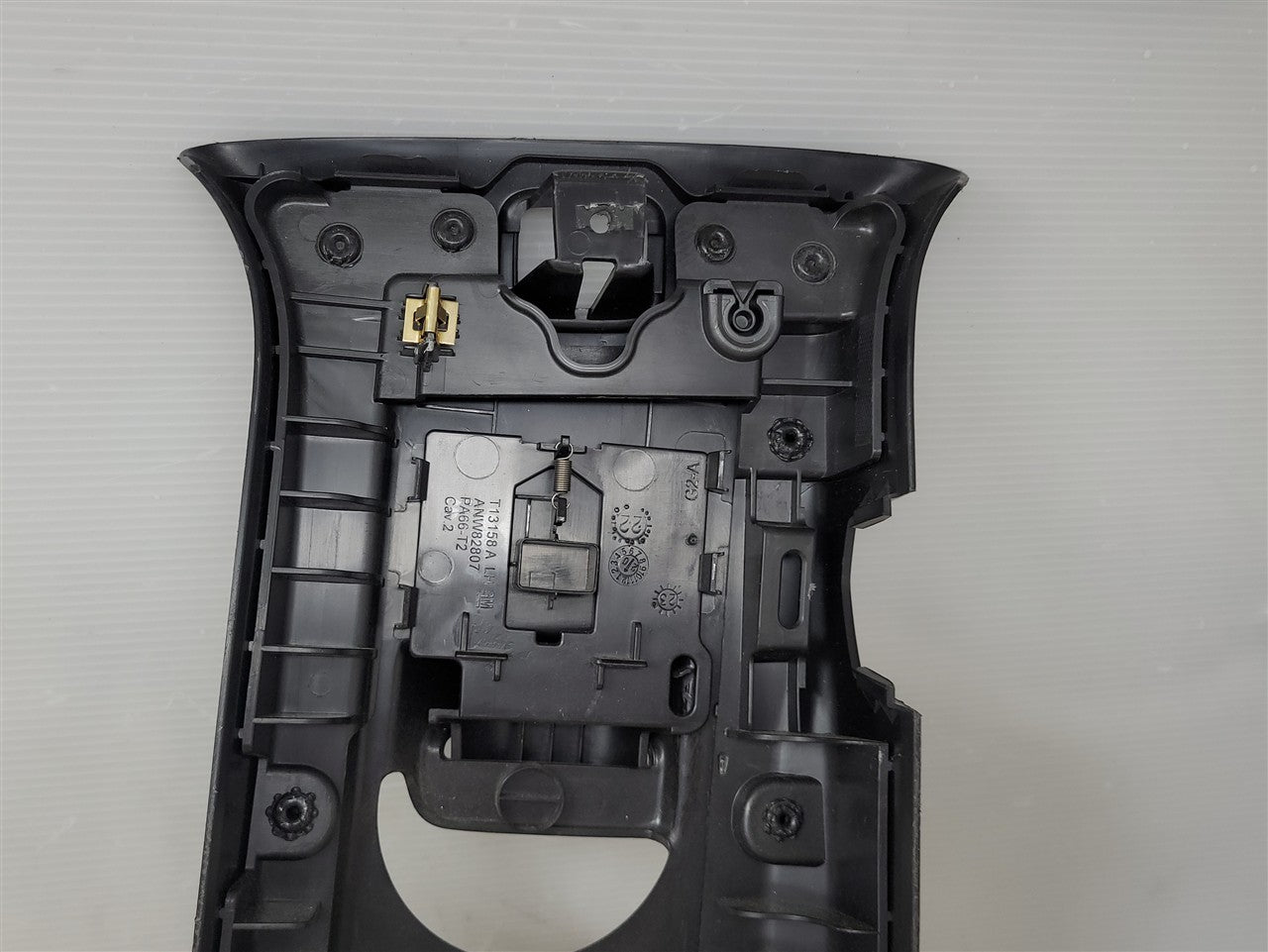 2023 SIERRA150 LH DRIVER UPPER B PILLAR BLACK WITH SEAT BELT ADJUSTER 34391 - image 10