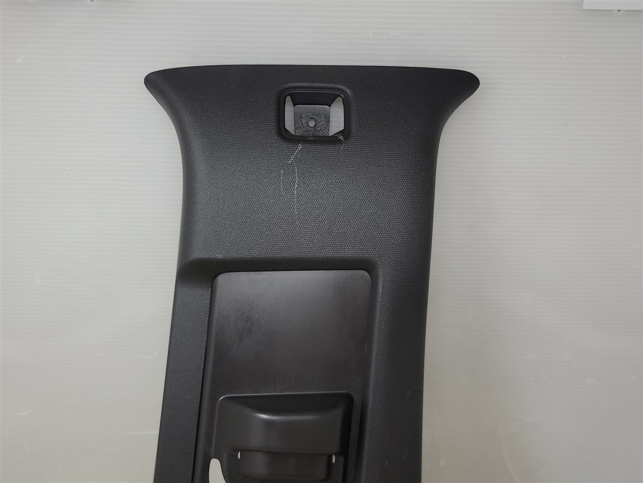 2023 SIERRA150 RH PASSENGER UPPER B PILLAR BLACK WITH SEAT BELT ADJUSTER 34392 - image 3