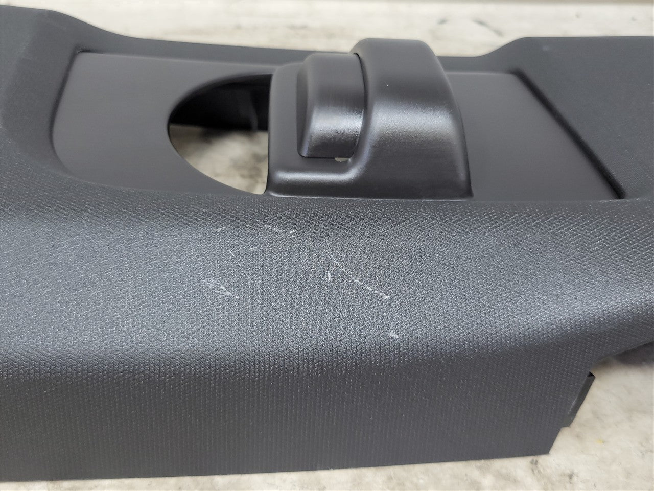 2023 SIERRA150 RH PASSENGER UPPER B PILLAR BLACK WITH SEAT BELT ADJUSTER 34392 - image 10