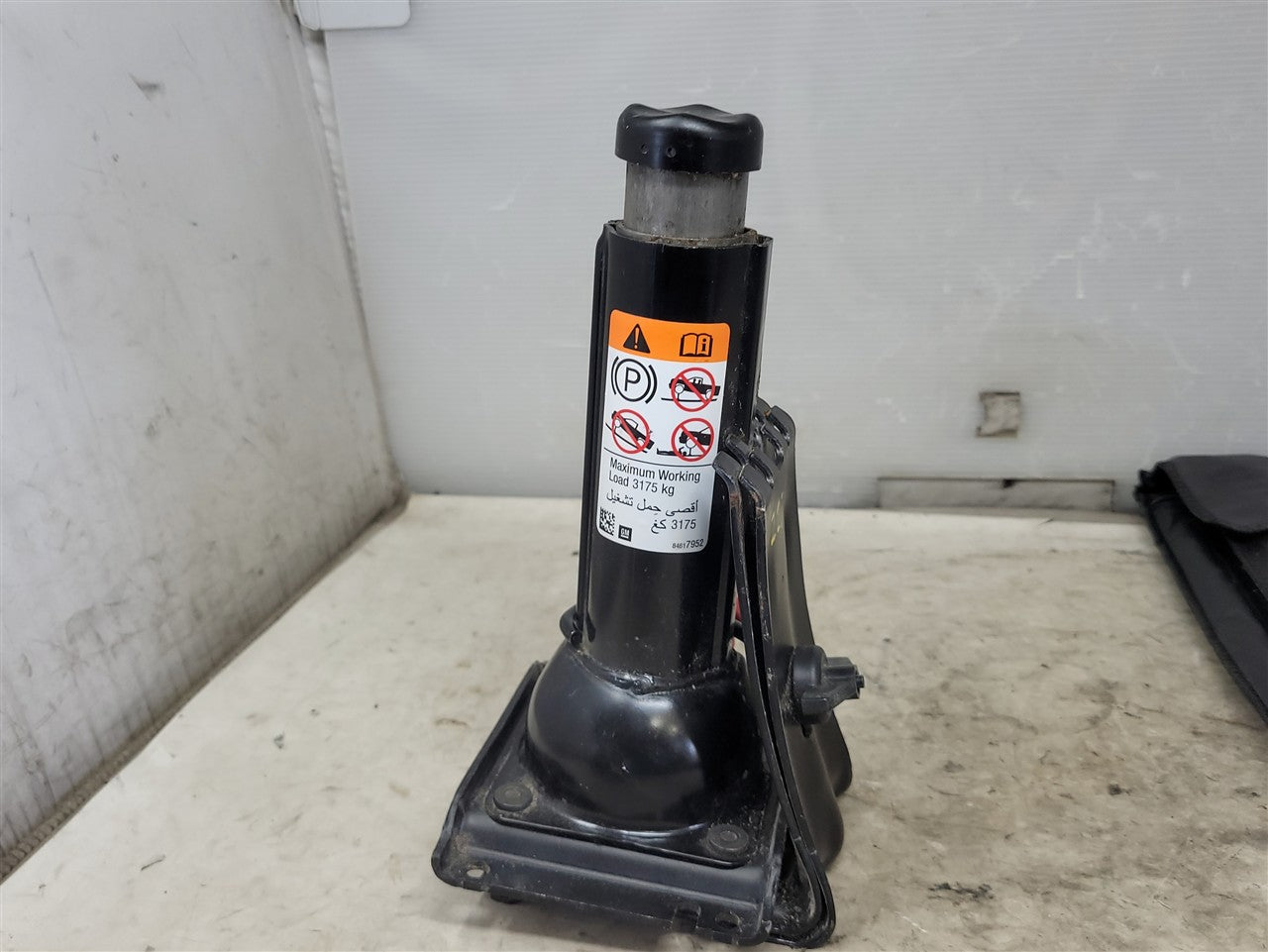 2023 SIERRA150 OEM JACK & TOOL KIT 34398 - image 6