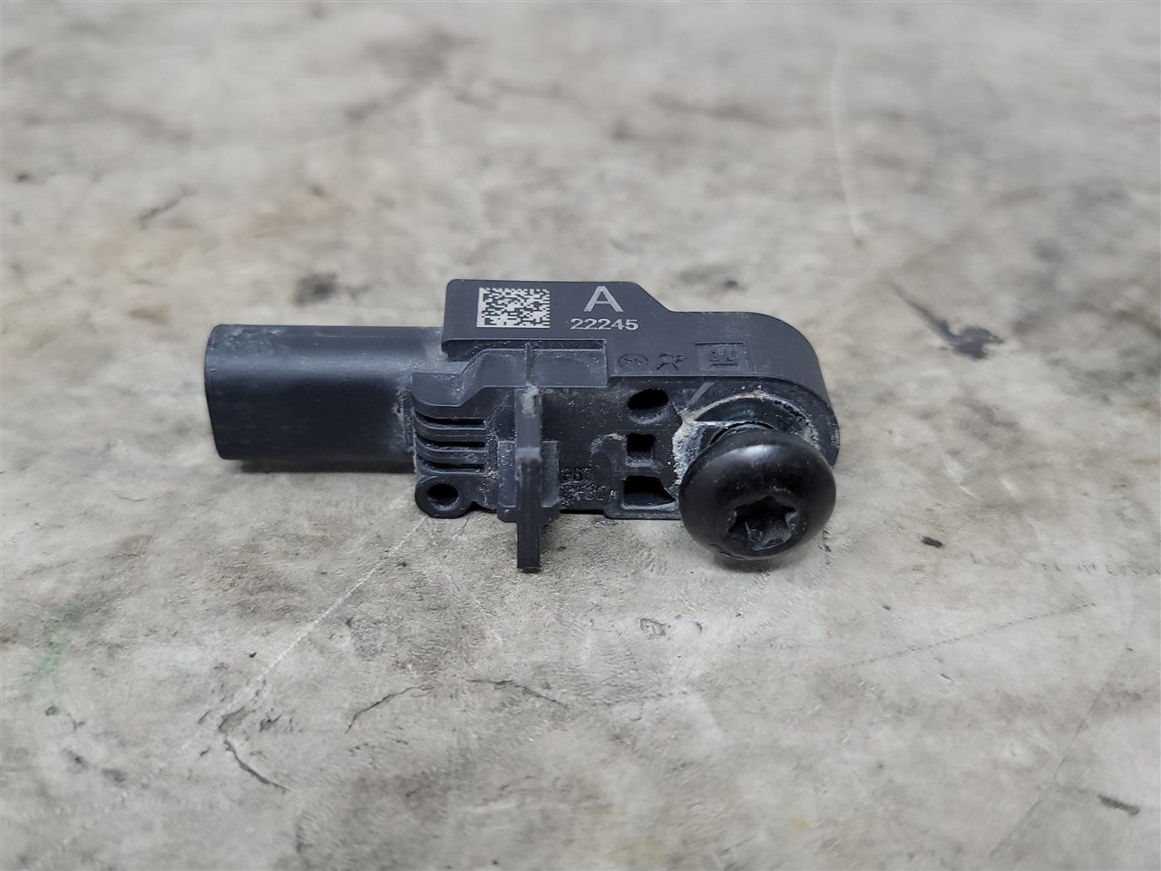 2023 SIERRA150 OEM CRASH SENSOR 13525285 34399 - image 2