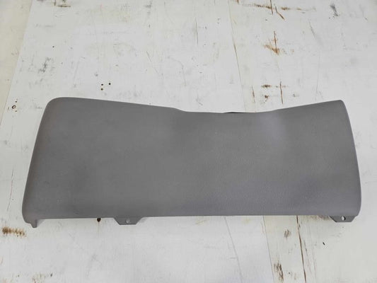 2004 YUKONXL15 LH DRIVER SIDE KNEE BOLSTER TAN/SHAL 343 - image 1