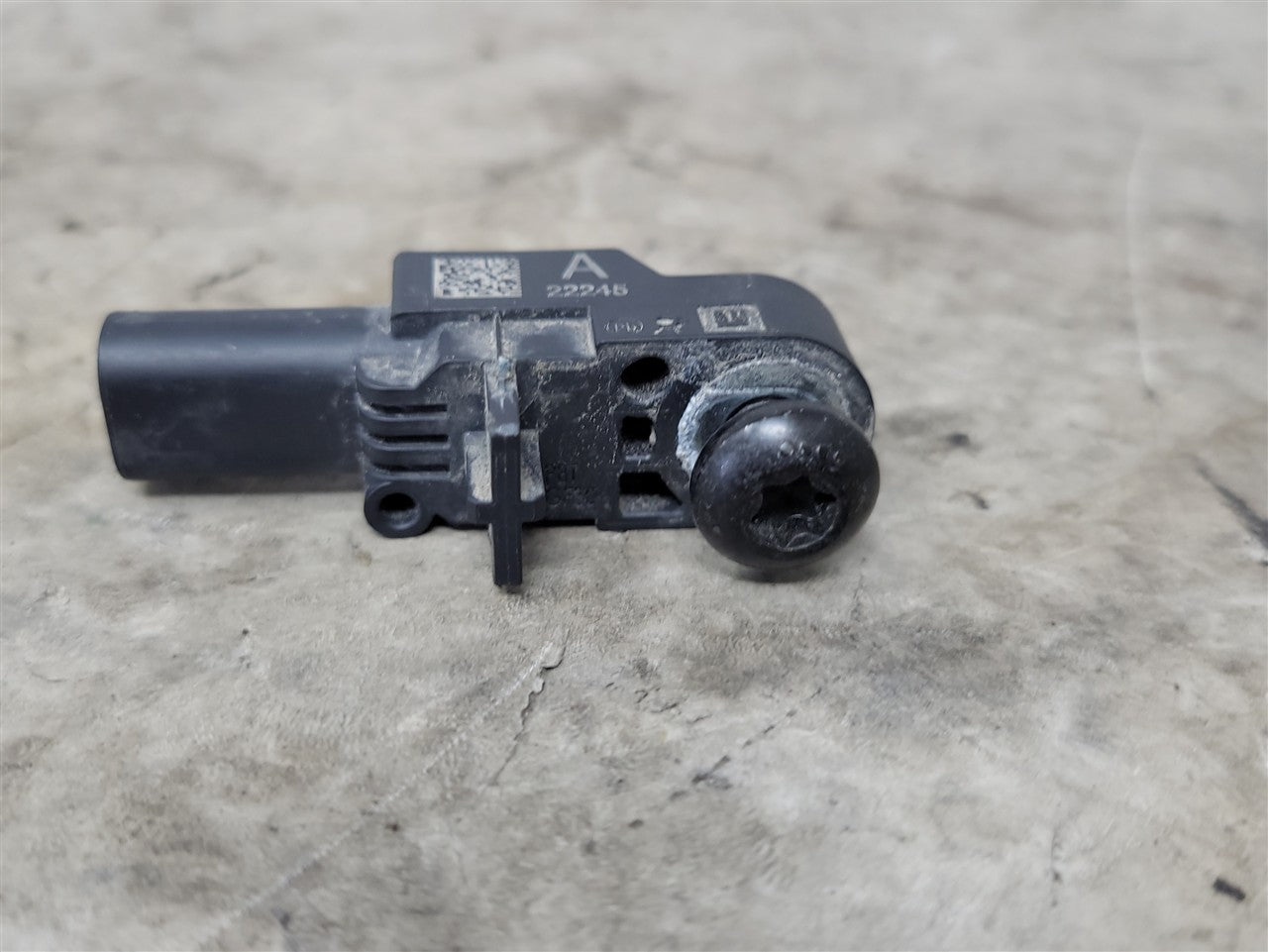 2023 SIERRA150 OEM CRASH SENSOR 13525285 34400 - image 2