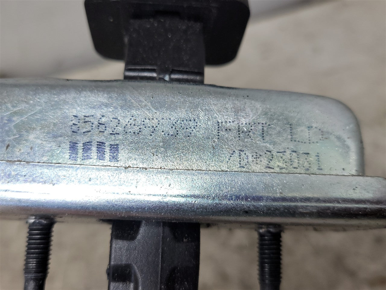 2023 SIERRA150 FRONT DOOR DETENT CHECK LINK 34402 - image 8